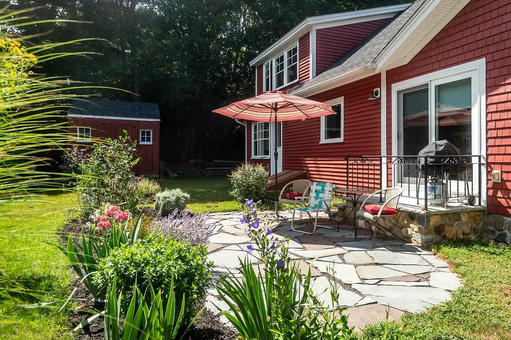 26 Walnut Street Exeter NH 03833