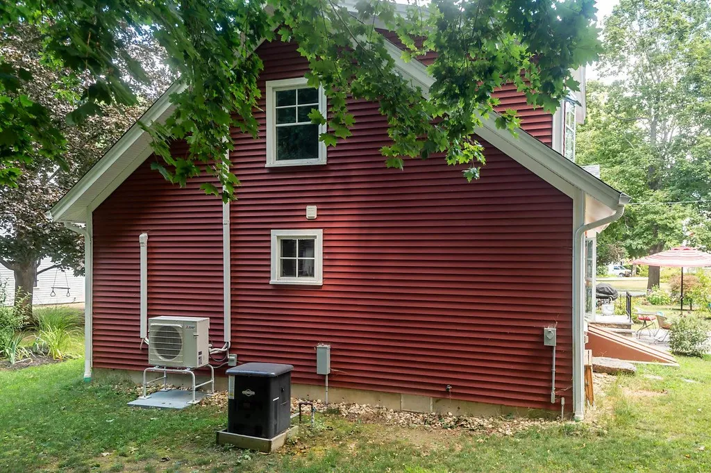 26 Walnut Street Exeter NH 03833