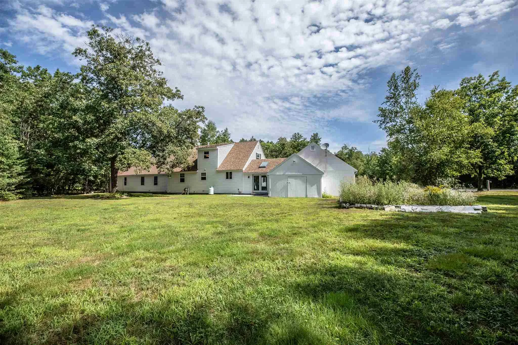 10a Knotwood Drive Greenfield NH 03047