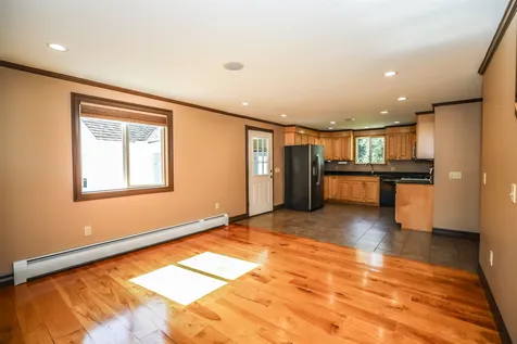 10a Knotwood Drive Greenfield NH 03047
