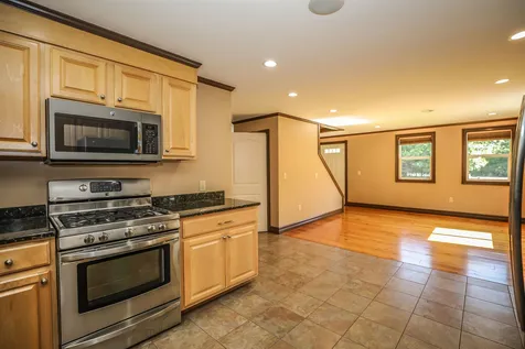 10a Knotwood Drive Greenfield NH 03047