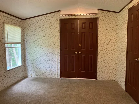 7008 Lake Street Loudon NH 03307