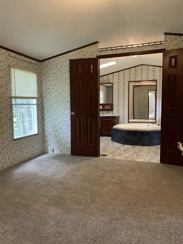 7008 Lake Street Loudon NH 03307
