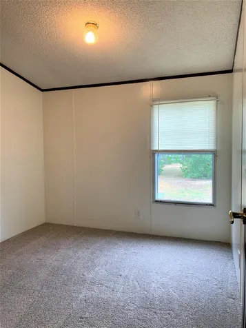 7008 Lake Street Loudon NH 03307