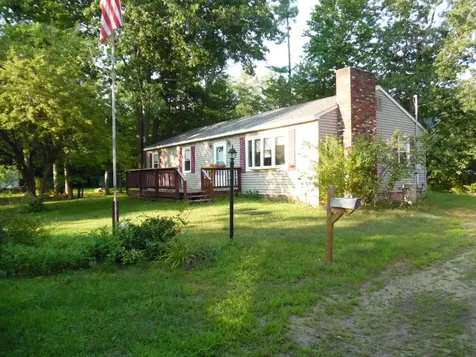 9 Prescott Street Franklin NH 03235