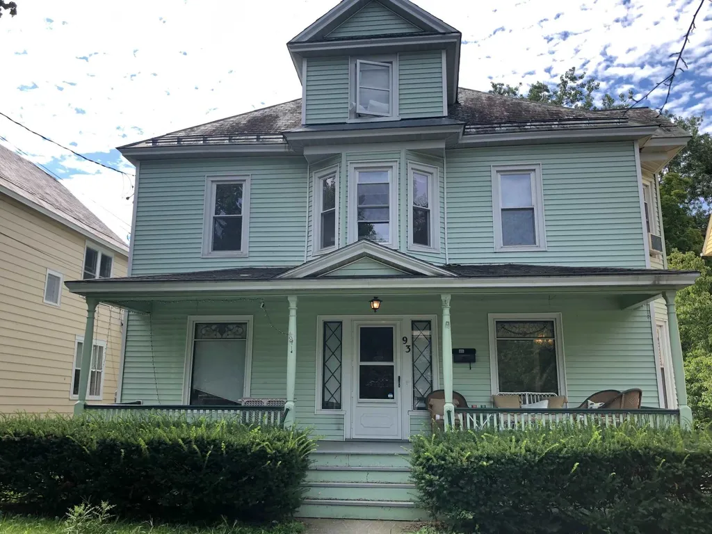 93-95 Brookes Avenue Burlington VT 05401