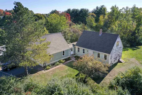 1 Holmgren Court Stratham NH 03885