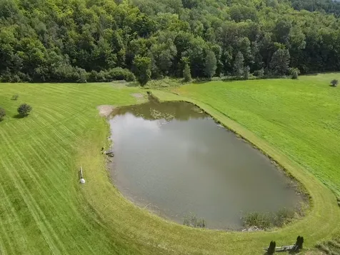 1683 Glover Road Barton VT 05822