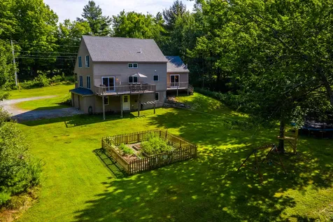 121 Page Road New London NH 03257