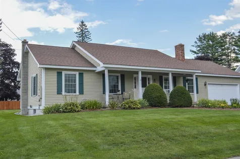9 Leawood Avenue Keene NH 03431