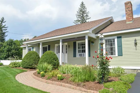 9 Leawood Avenue Keene NH 03431