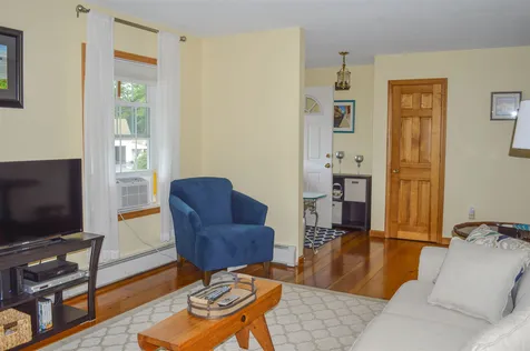 9 Leawood Avenue Keene NH 03431