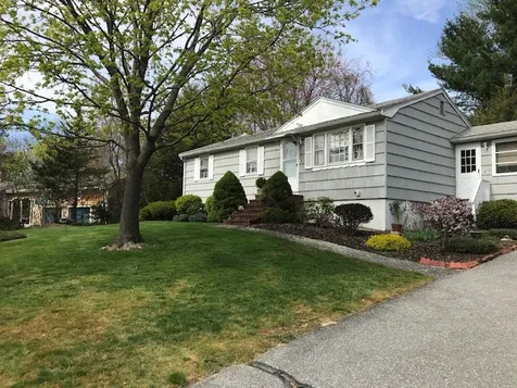 6 Briar Avenue Salem NH 03079