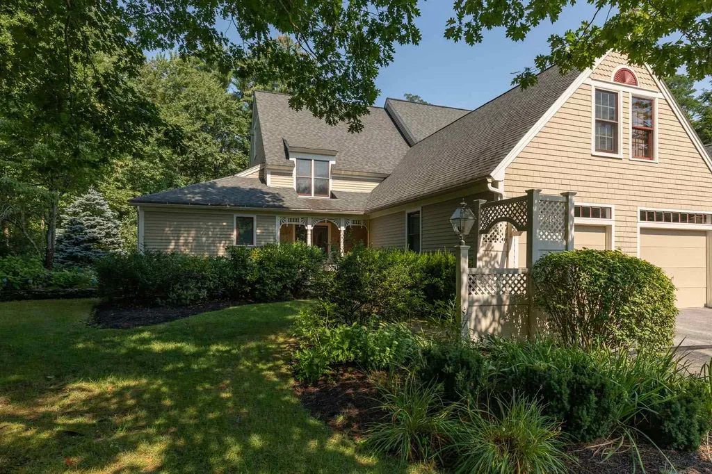 579 Sagamore Avenue Portsmouth NH 03801