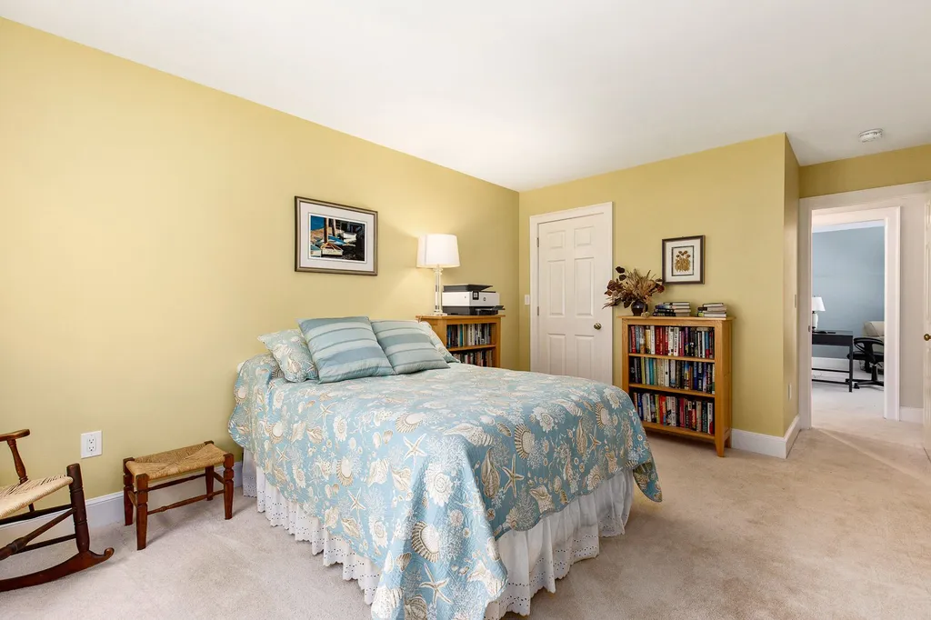 579 Sagamore Avenue Portsmouth NH 03801