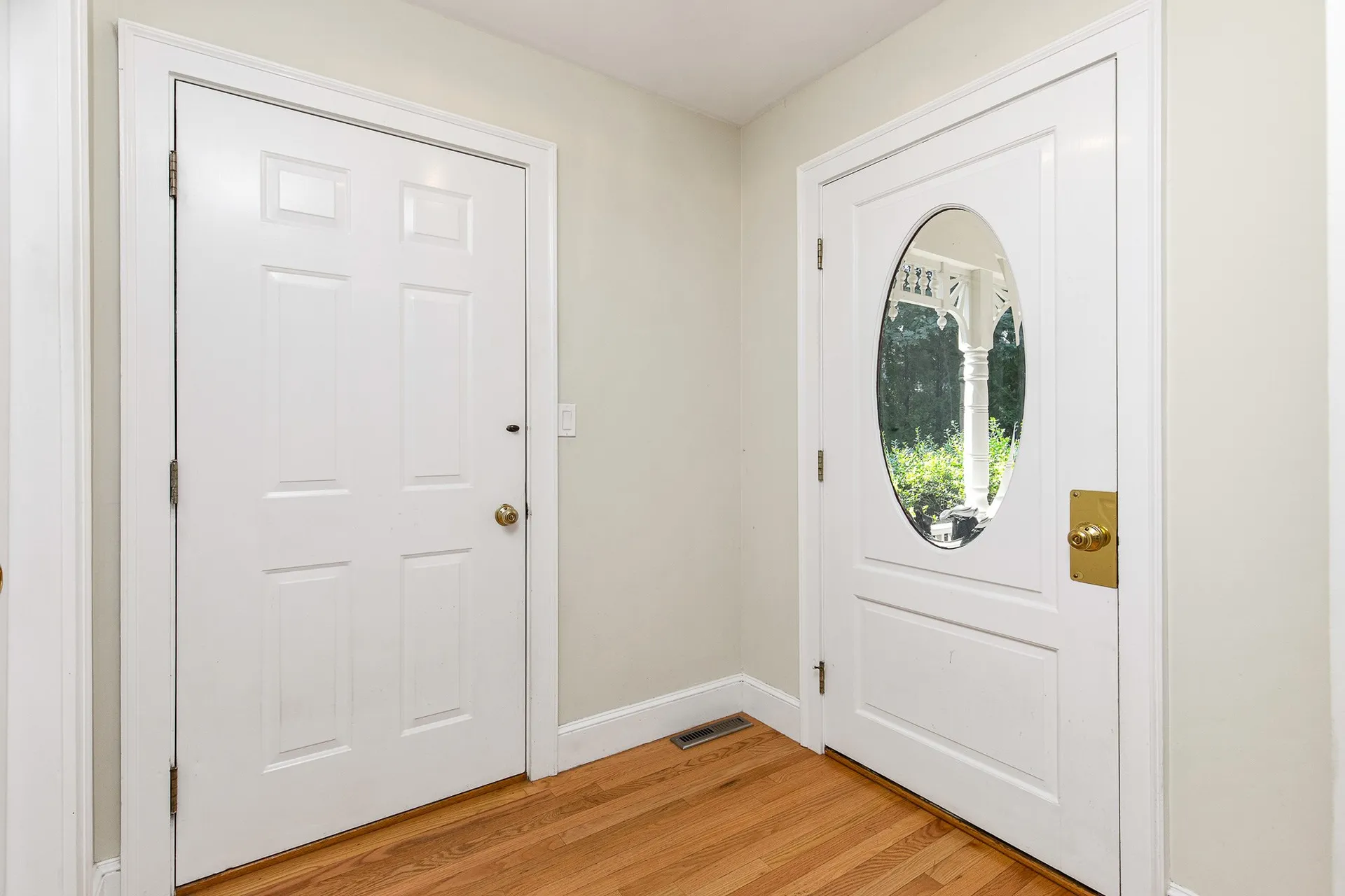 579 Sagamore Avenue Portsmouth NH 03801