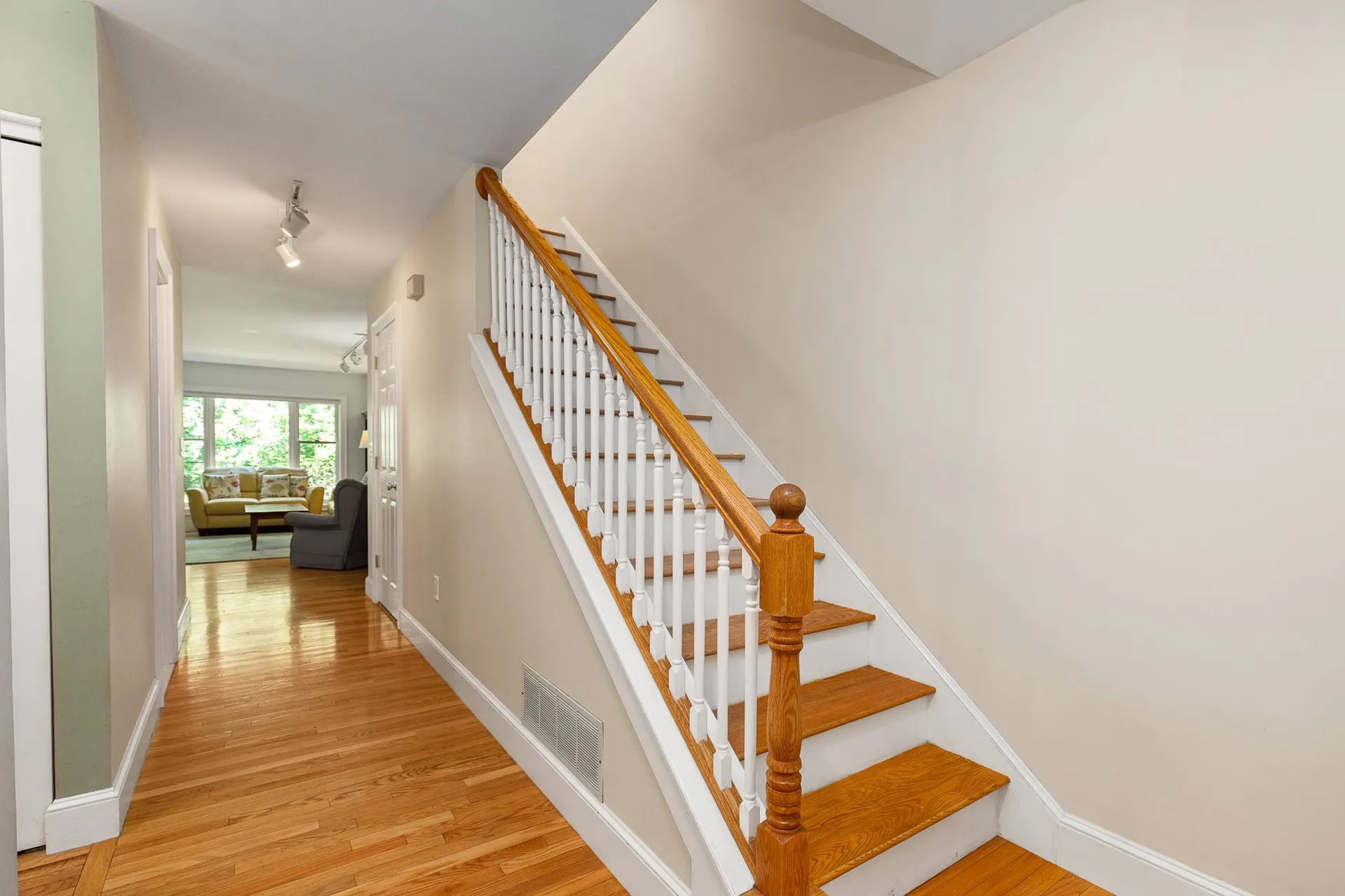 579 Sagamore Avenue Portsmouth NH 03801
