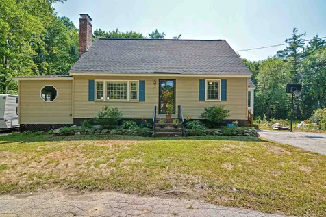 215 Rattlesnake Hill Road Auburn NH 03032