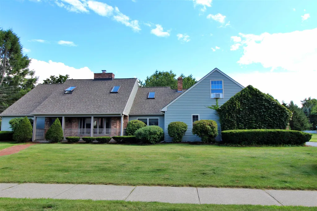 585 South Bay Circle Colchester VT 05446