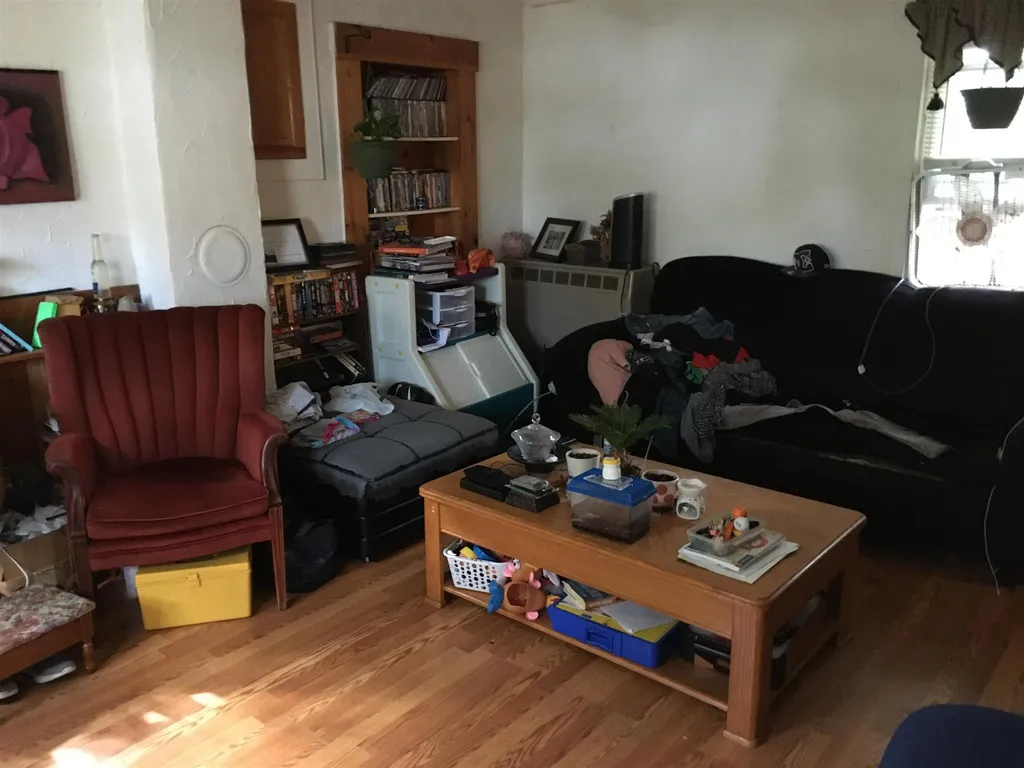 25 Mitchell Place Laconia NH 03246