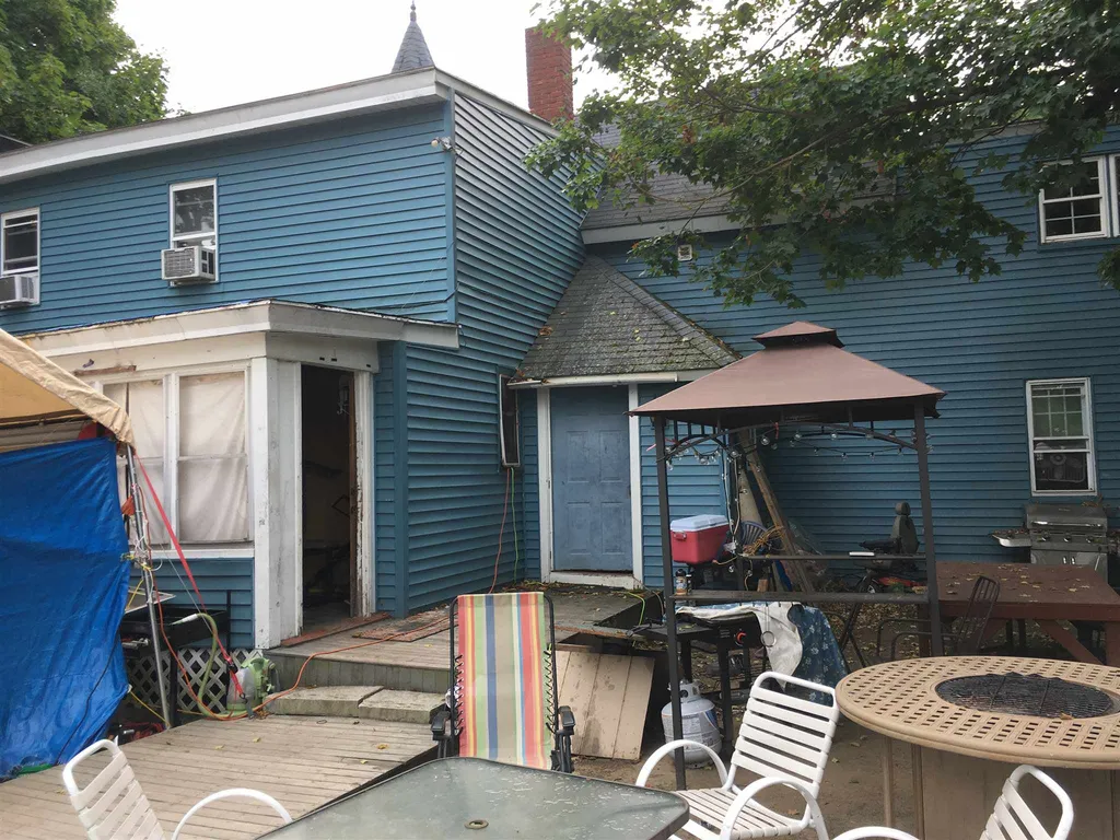 25 Mitchell Place Laconia NH 03246