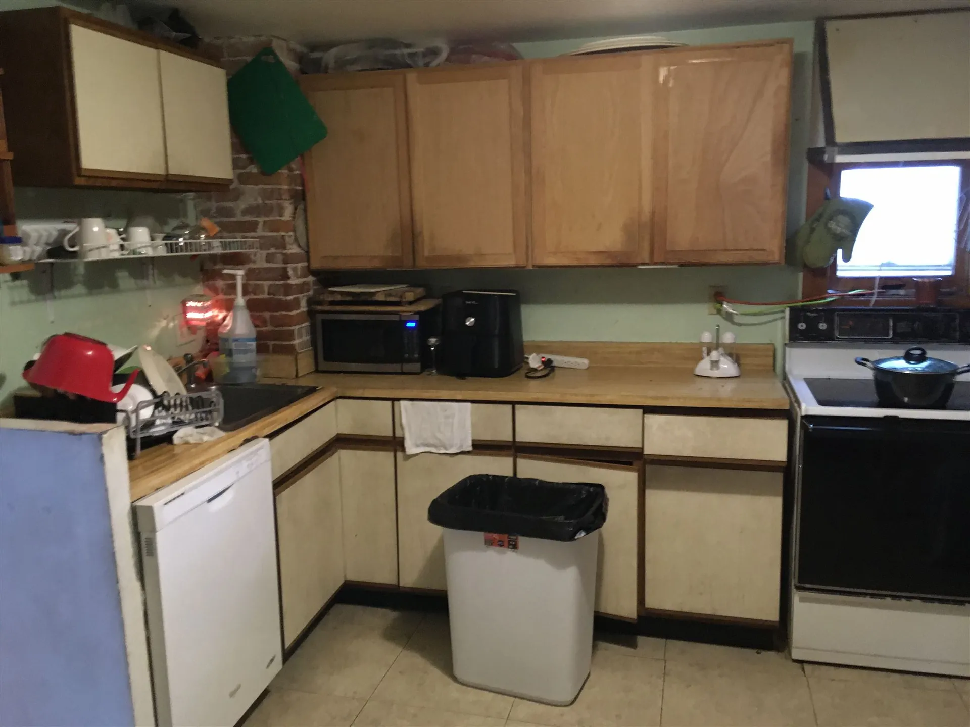 25 Mitchell Place Laconia NH 03246