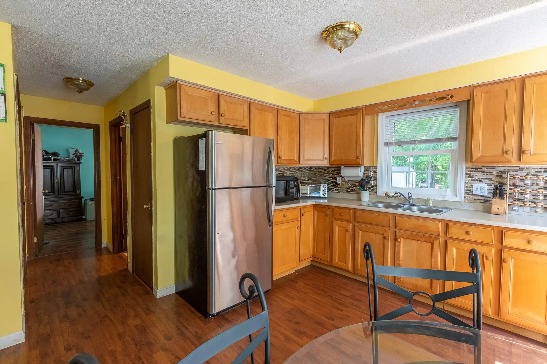 16 Clover Court Raymond NH 03077