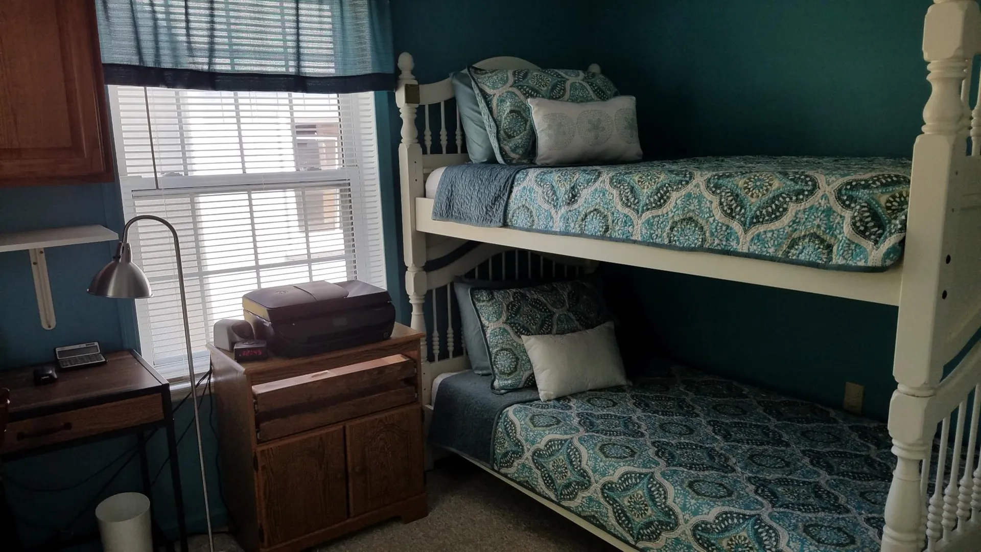 8 Seabreeze Drive North Hampton NH 03862