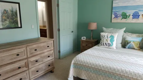 8 Seabreeze Drive North Hampton NH 03862