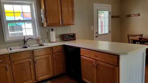 8 Seabreeze Drive North Hampton NH 03862