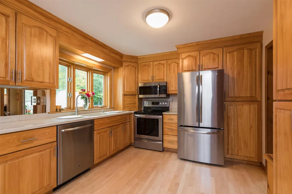 6 Birchwood Drive Rye NH 03870