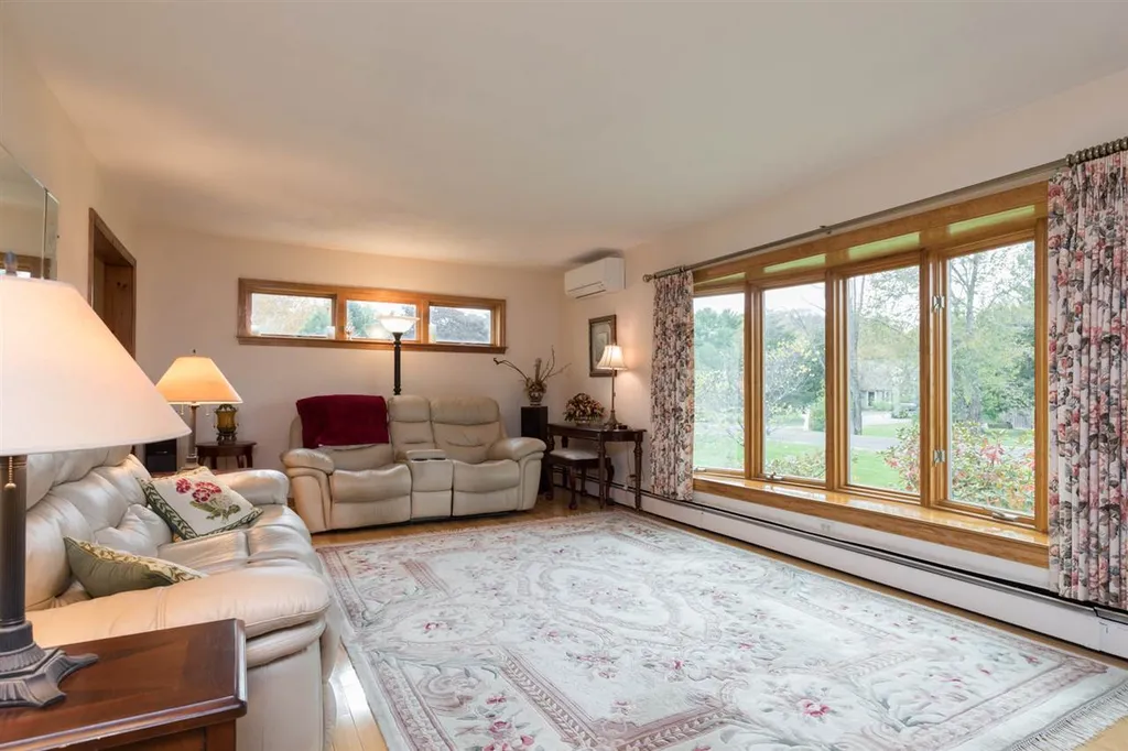 6 Birchwood Drive Rye NH 03870