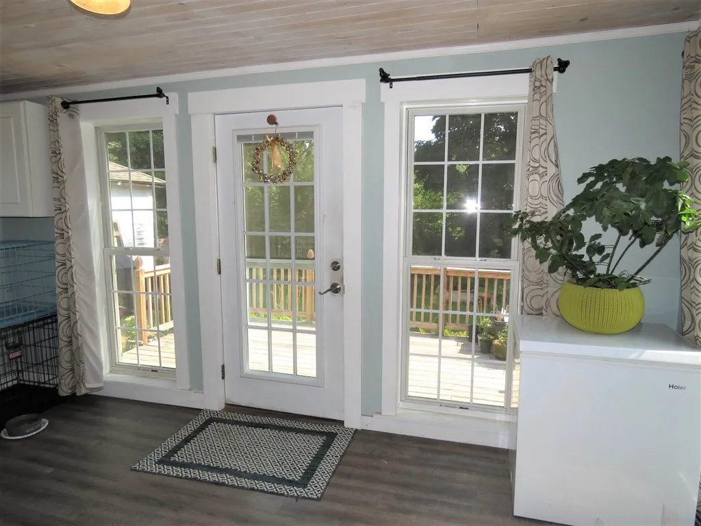 23 Epping Street Raymond NH 03077