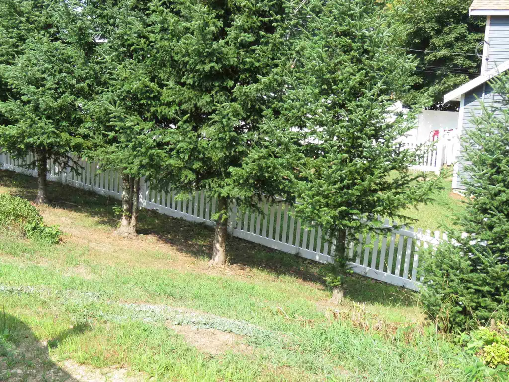 23 Epping Street Raymond NH 03077