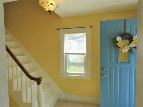 23 Epping Street Raymond NH 03077