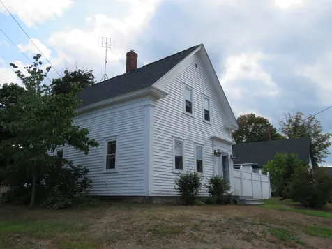 23 Epping Street Raymond NH 03077
