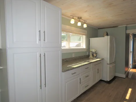 23 Epping Street Raymond NH 03077