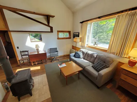 571 New Boston Road Norwich VT 05055