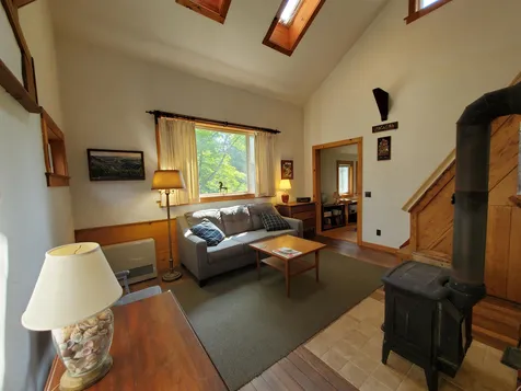 571 New Boston Road Norwich VT 05055