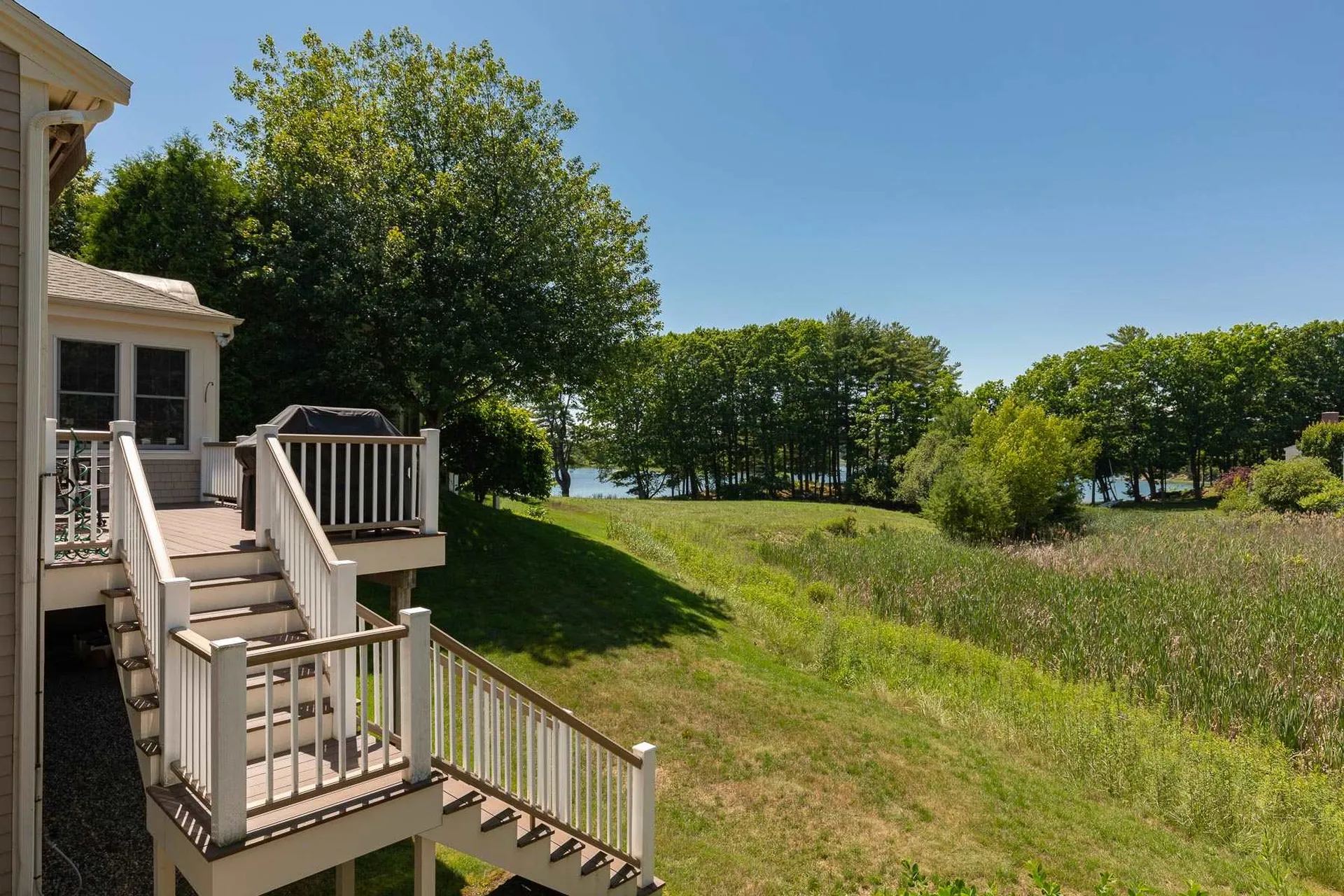 4 Mill Pond Road New Castle NH 03854