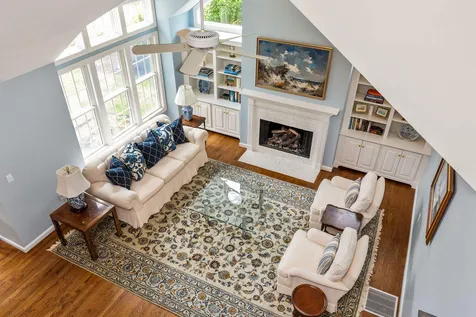 4 Mill Pond Road New Castle NH 03854