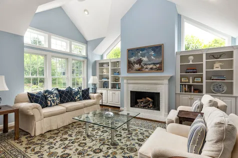 4 Mill Pond Road New Castle NH 03854