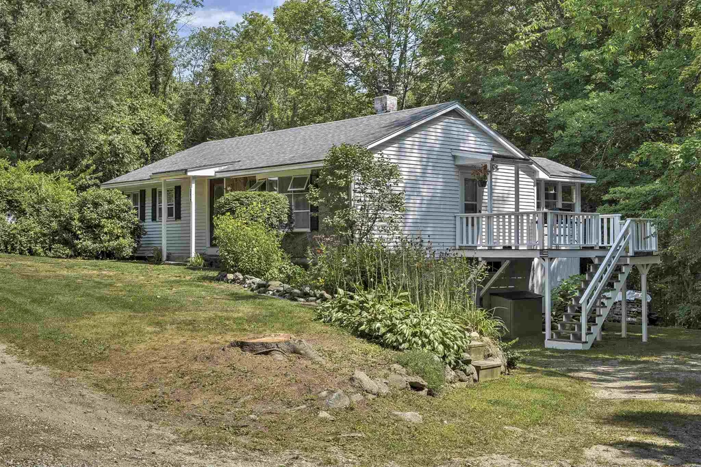 297 Old Chesterfield Road Winchester NH 03470