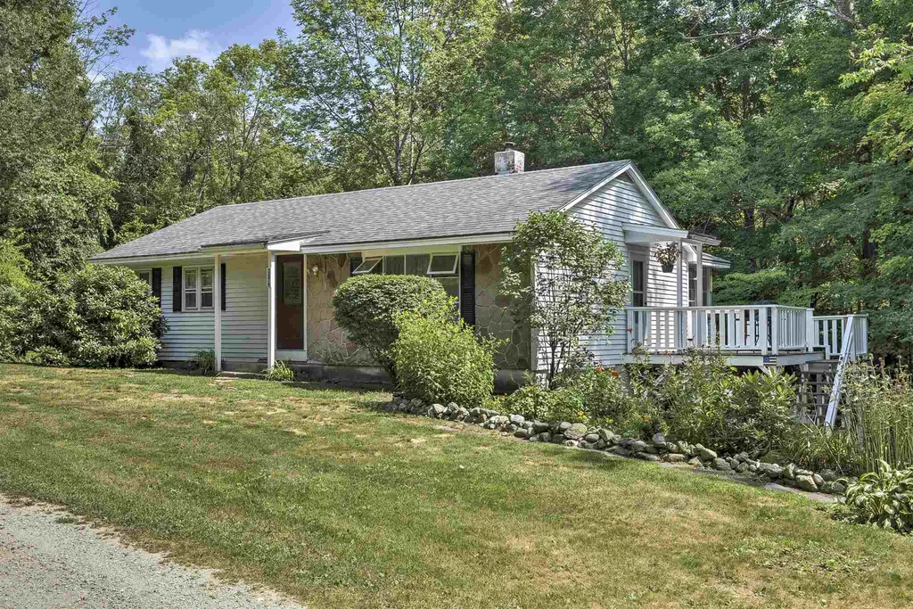 297 Old Chesterfield Road Winchester NH 03470