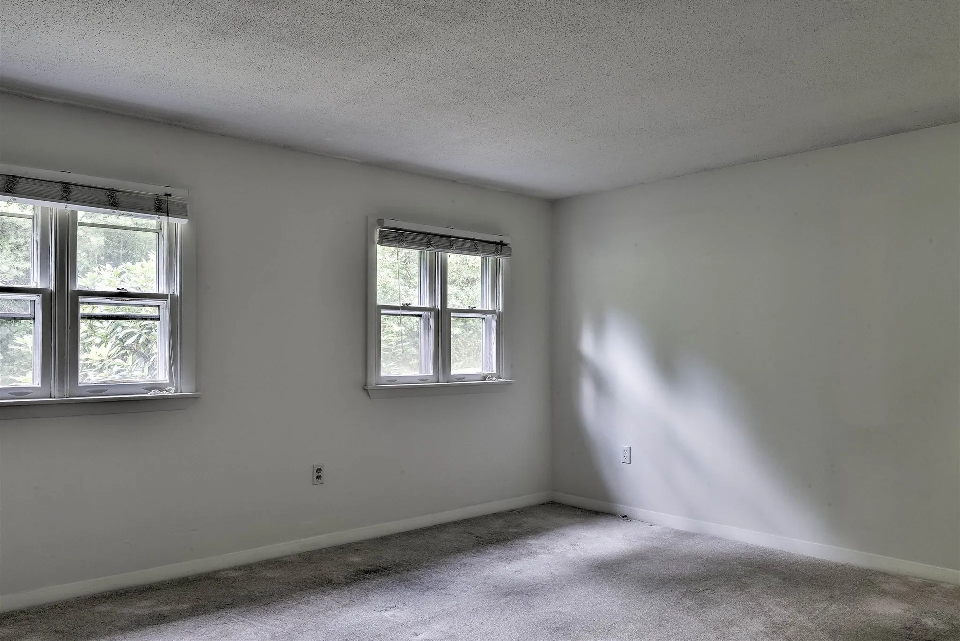 297 Old Chesterfield Road Winchester NH 03470