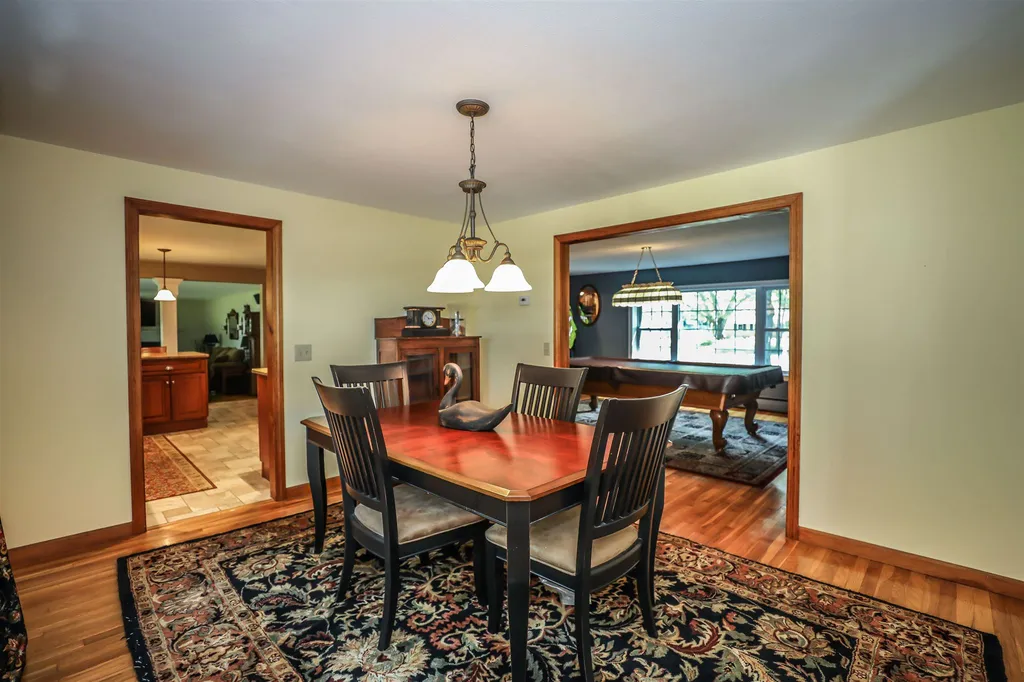 32 Jane Drive Candia NH 03034