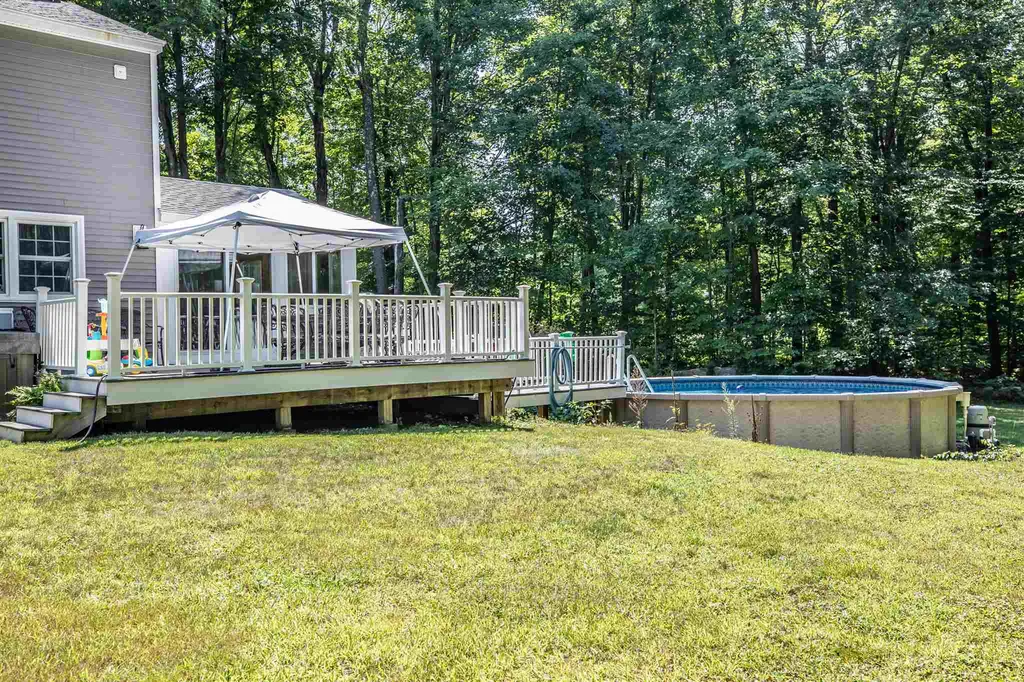 32 Jane Drive Candia NH 03034