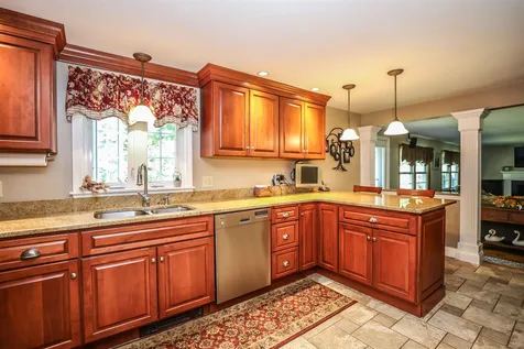 32 Jane Drive Candia NH 03034