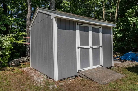 32 Jane Drive Candia NH 03034