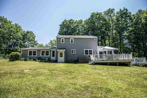 32 Jane Drive Candia NH 03034